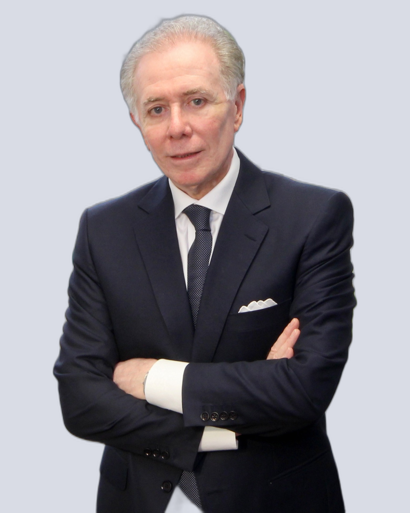 Dr. Carlos E. Wiegering, MD, plastic surgeon at New Me Plastic Surgery